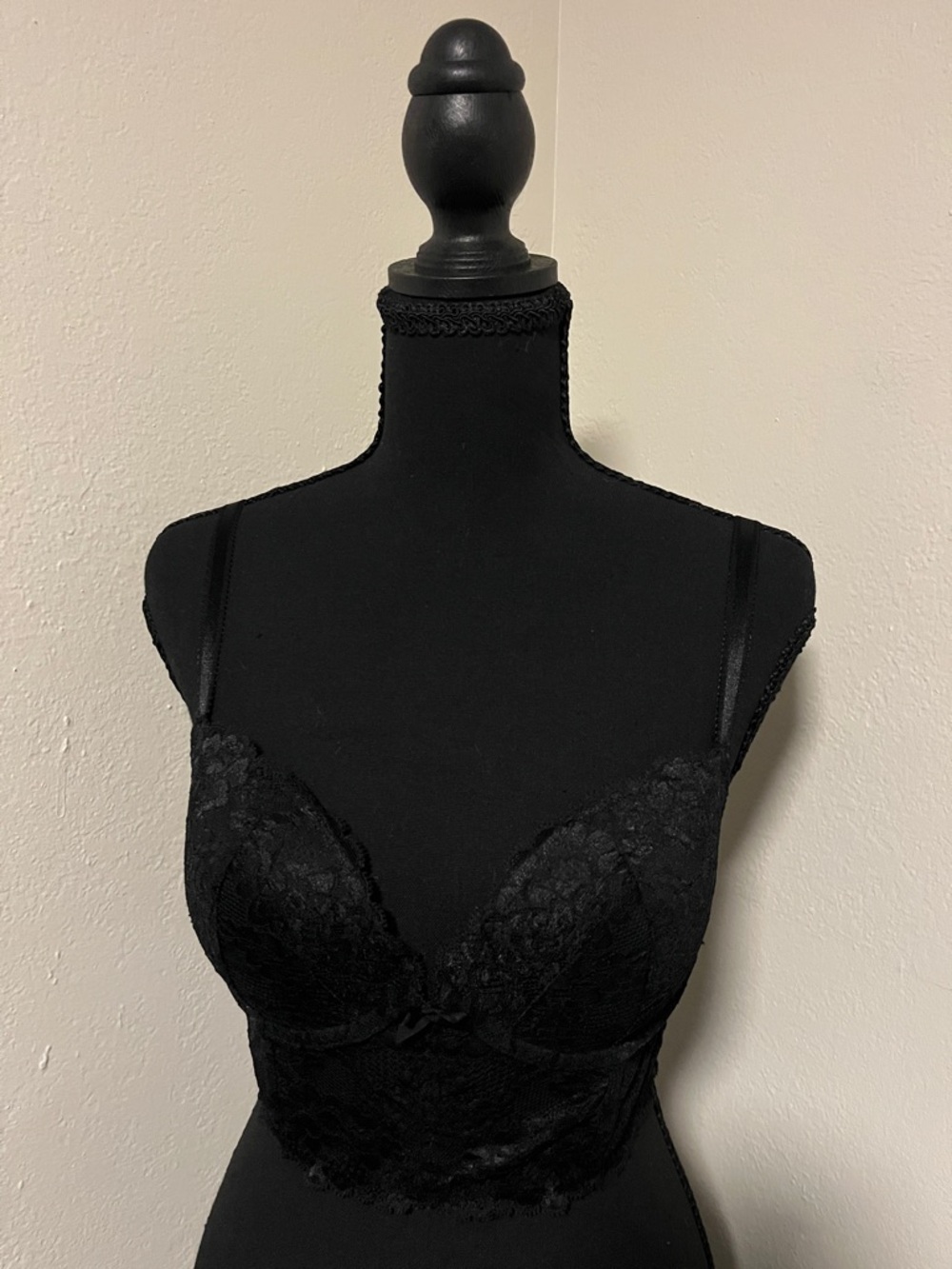 SALE!!! Victoria’s Secret Dream Angels DemiBlack Lace Longline Bra-32DD